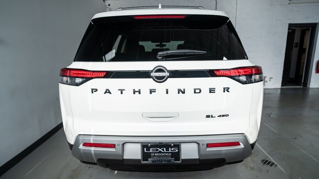 2023 Nissan Pathfinder SL 6