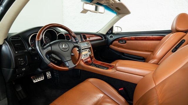 2004 Lexus SC 430 6