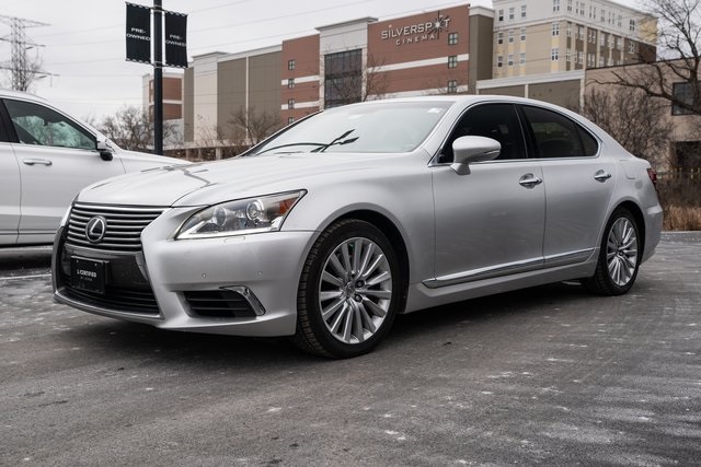 2015 Lexus LS 460 3