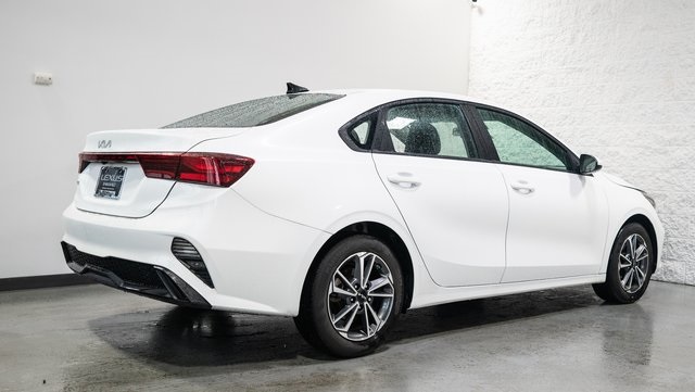 2022 Kia Forte LXS 4