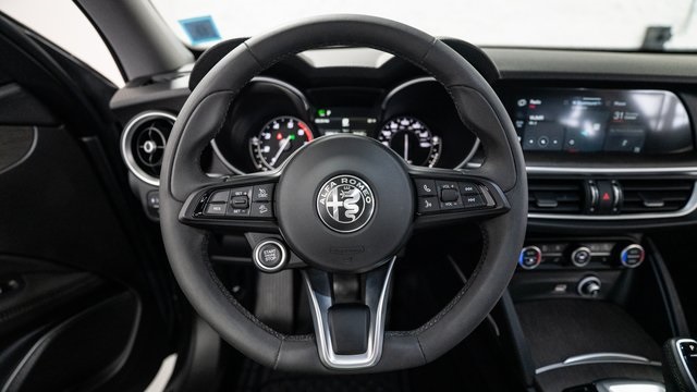 2021 Alfa Romeo Stelvio Ti 12