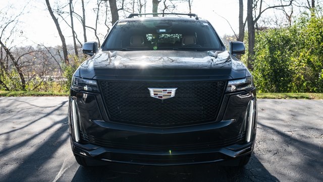 2021 Cadillac Escalade Sport 2