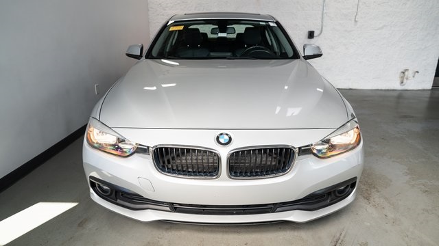 2016 BMW 3 Series 320i xDrive 5