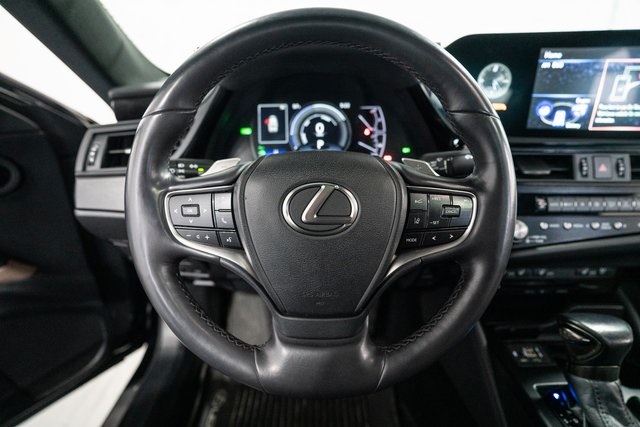 2022 Lexus ES 300h 12