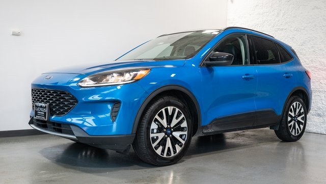 2020 Ford Escape SE Sport Hybrid 2