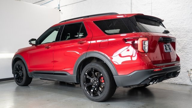 2022 Ford Explorer ST 3