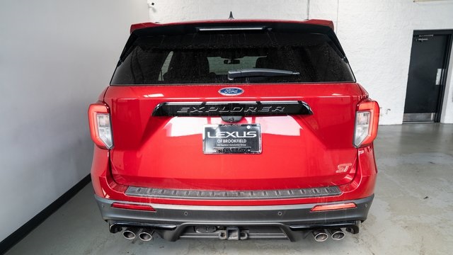 2022 Ford Explorer ST 6