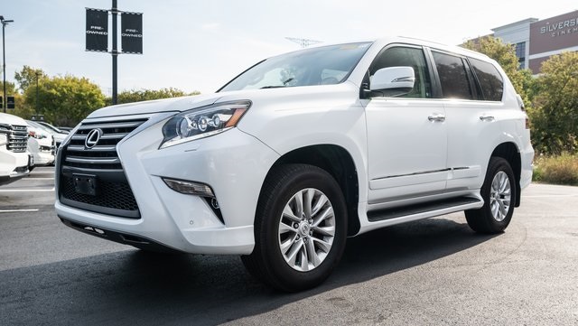 2017 Lexus GX 460 3