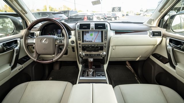 2017 Lexus GX 460 8