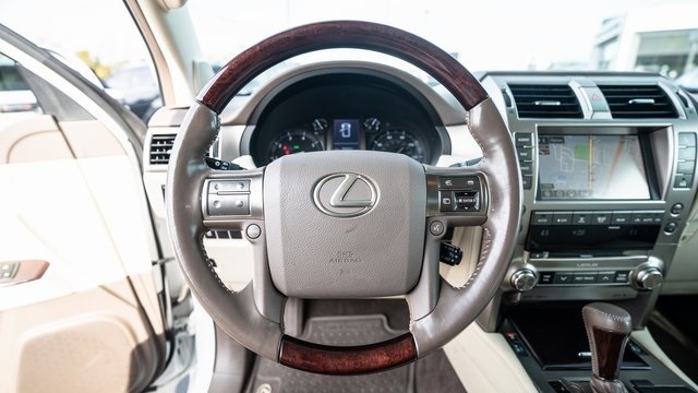 2017 Lexus GX 460 12