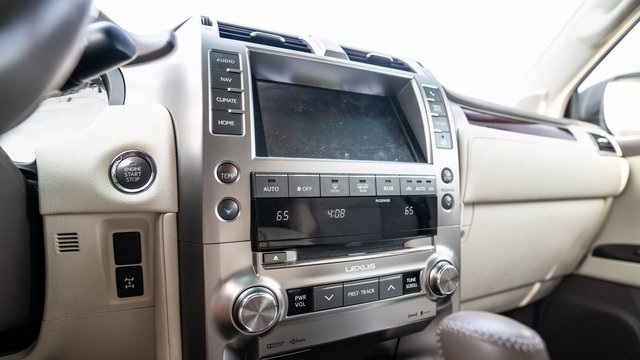 2017 Lexus GX 460 22