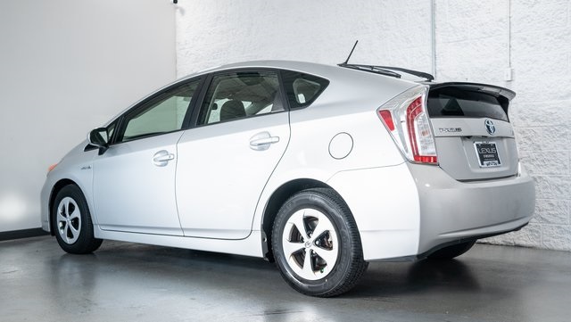 2014 Toyota Prius Four 3