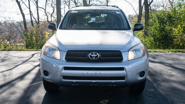 2008 Toyota RAV4 Base 2