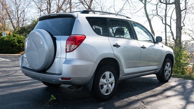 2008 Toyota RAV4 Base 6