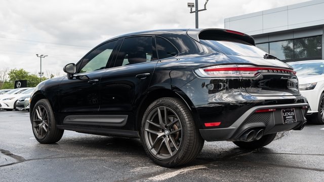 2023 Porsche Macan T 4