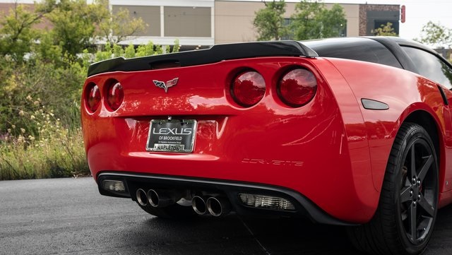 2008 Chevrolet Corvette . 10