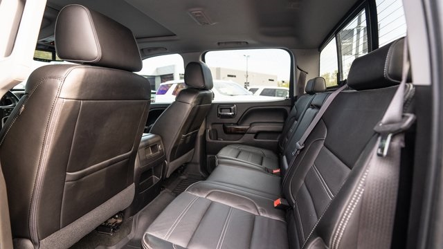 2014 GMC Sierra 3500HD Denali 33