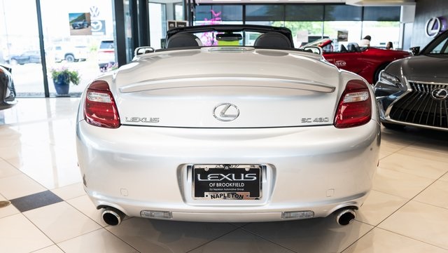 2010 Lexus SC 430 6