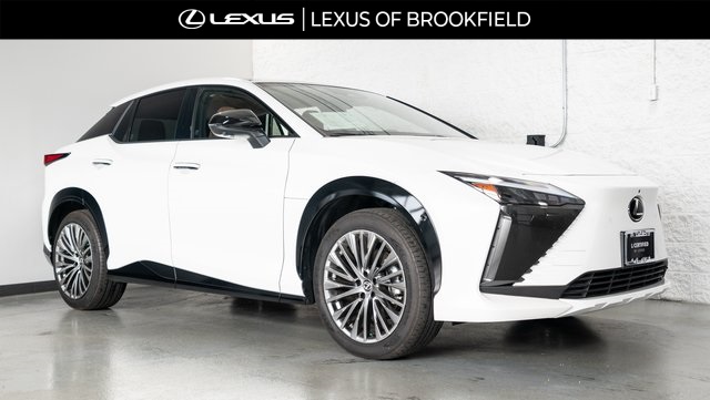 2023 Lexus RZ 450e Luxury 1