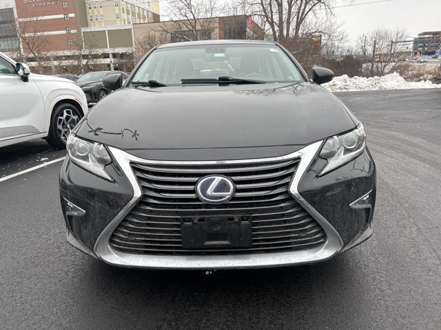 2016 Lexus ES 300h 2