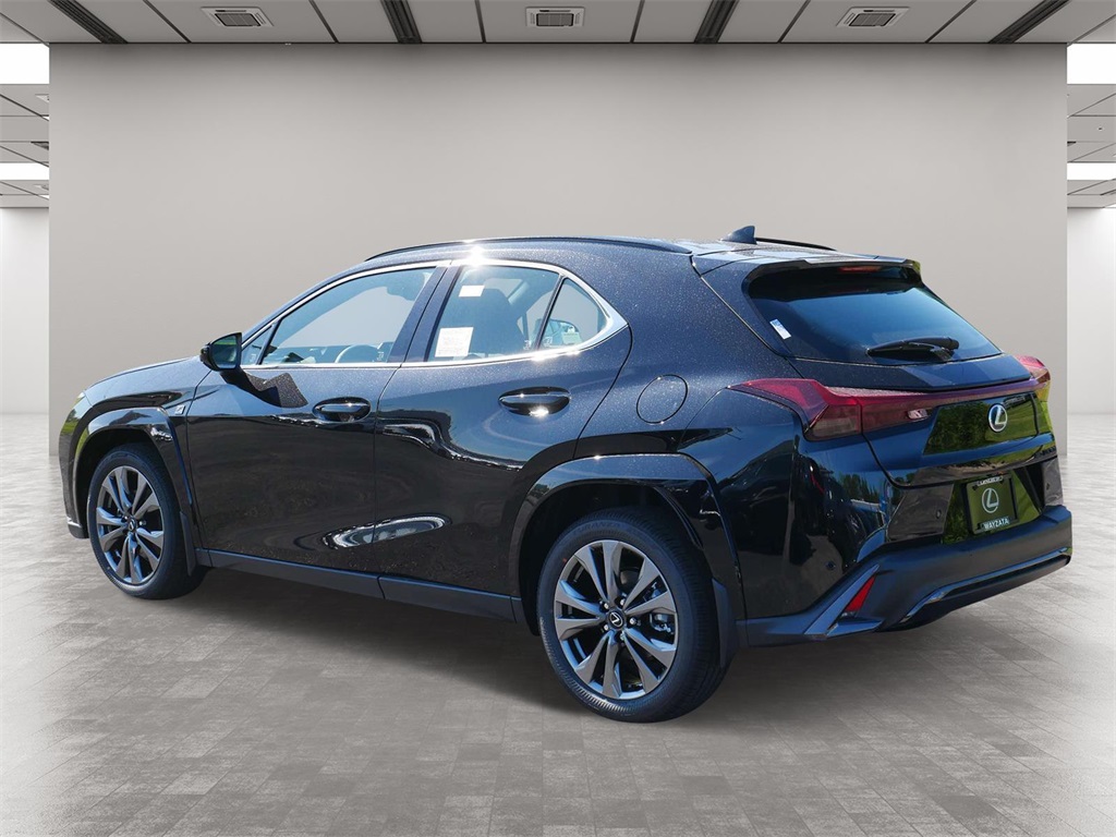 2025 Lexus UX 300h F SPORT Design 4