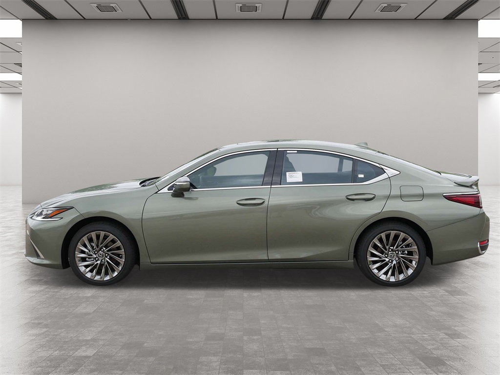 2024 Lexus ES 300h Ultra Luxury 3