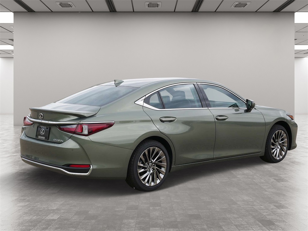 2024 Lexus ES 300h Ultra Luxury 5