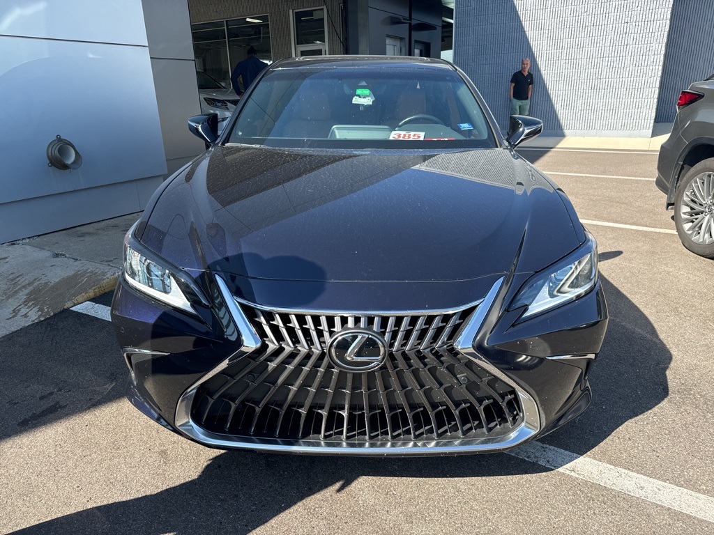 2022 Lexus ES 350 2