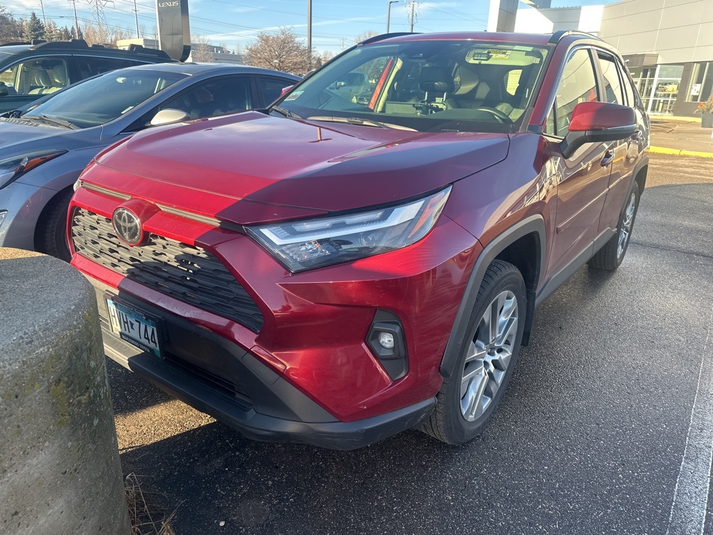 2022 Toyota RAV4 XLE Premium 2