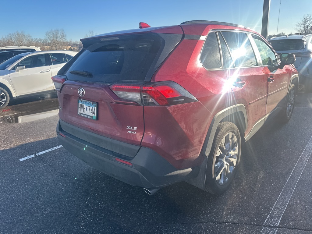 2022 Toyota RAV4 XLE Premium 4