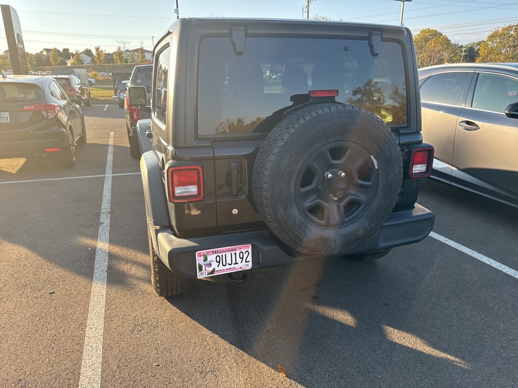 2019 Jeep Wrangler Sport 26