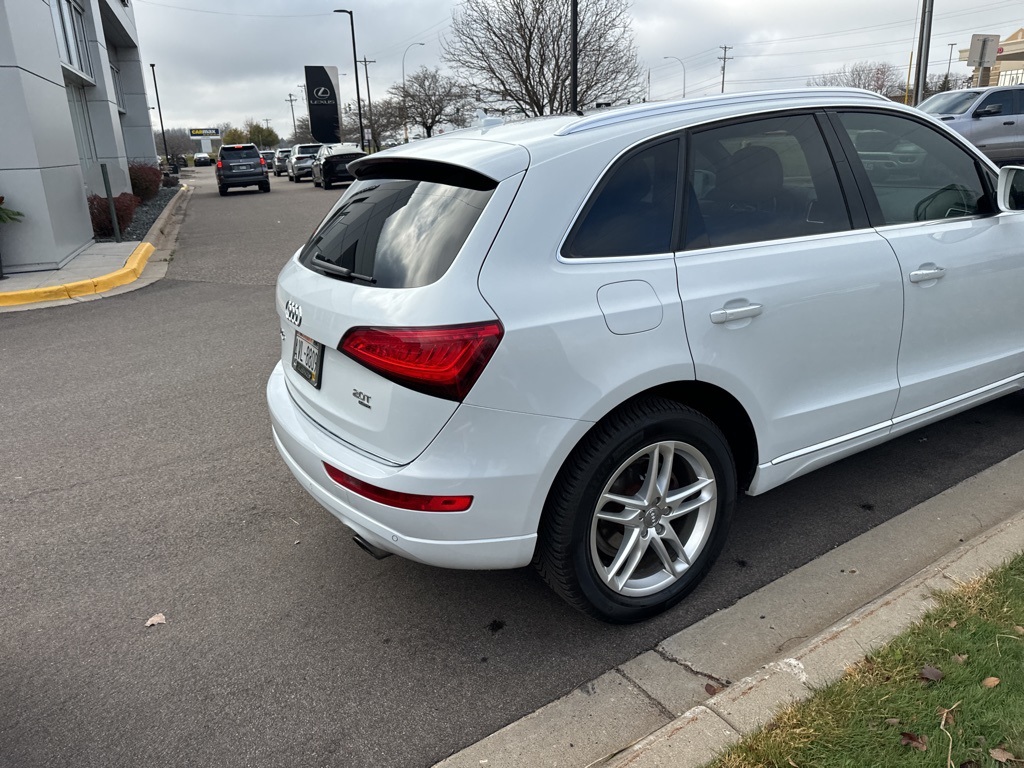 2015 Audi Q5 2.0T Premium Plus 9