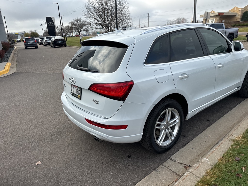 2015 Audi Q5 2.0T Premium Plus 10