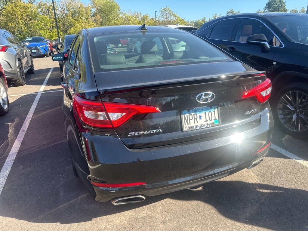 2015 Hyundai Sonata Sport 9