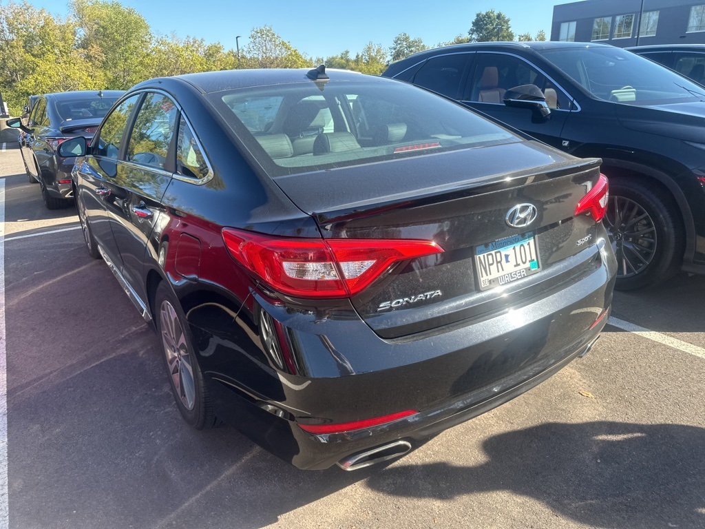 2015 Hyundai Sonata Sport 10