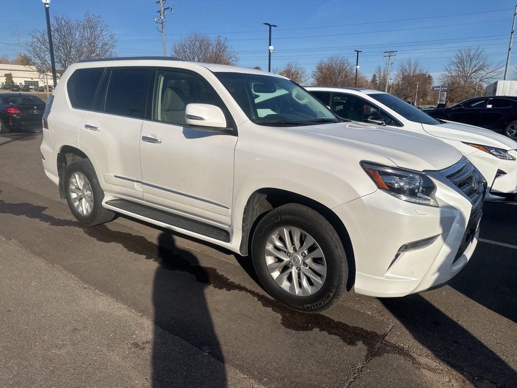 2017 Lexus GX 460 6