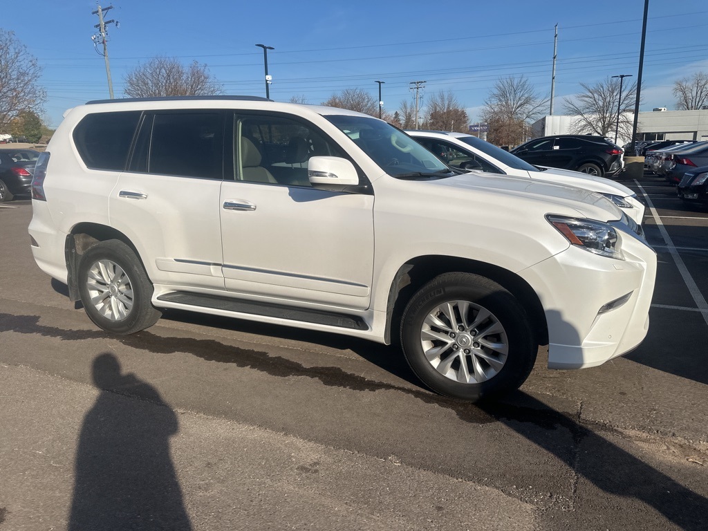 2017 Lexus GX 460 7