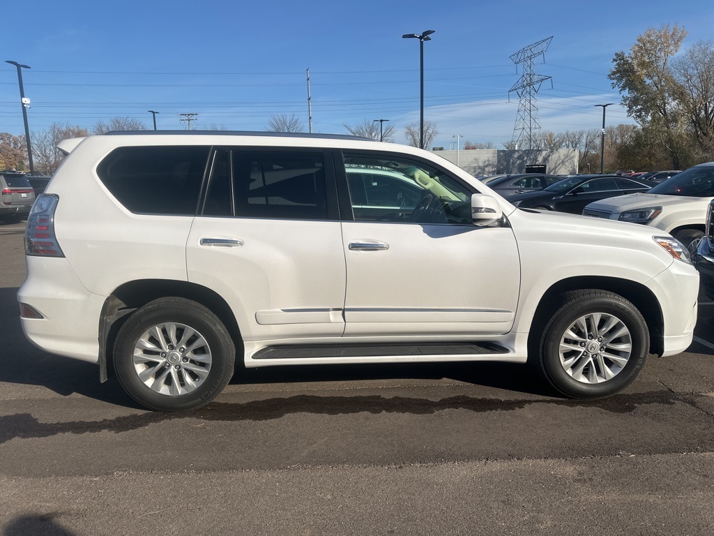 2017 Lexus GX 460 9