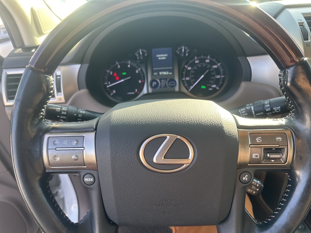 2017 Lexus GX 460 24