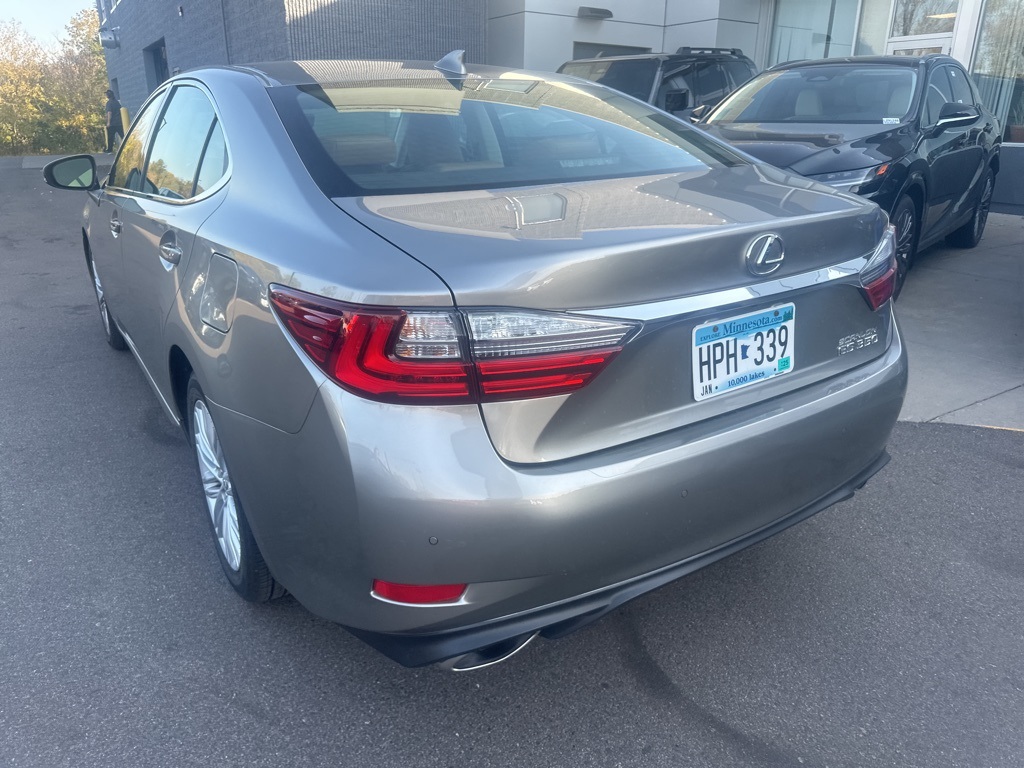 2016 Lexus ES 350 8