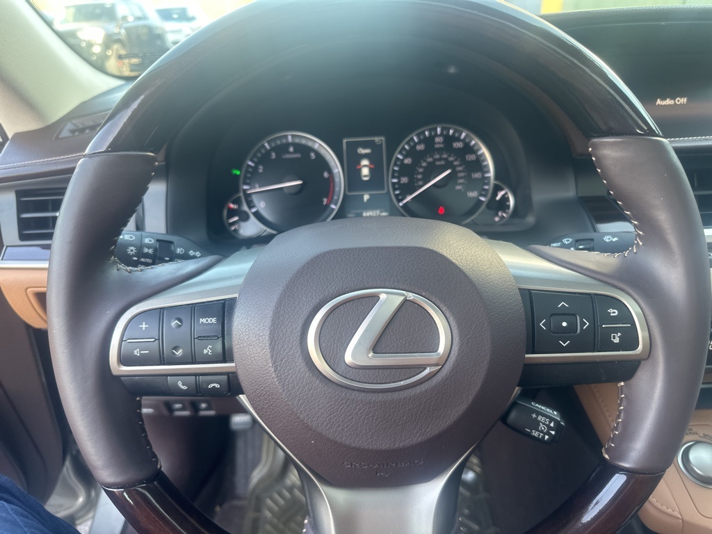 2016 Lexus ES 350 13