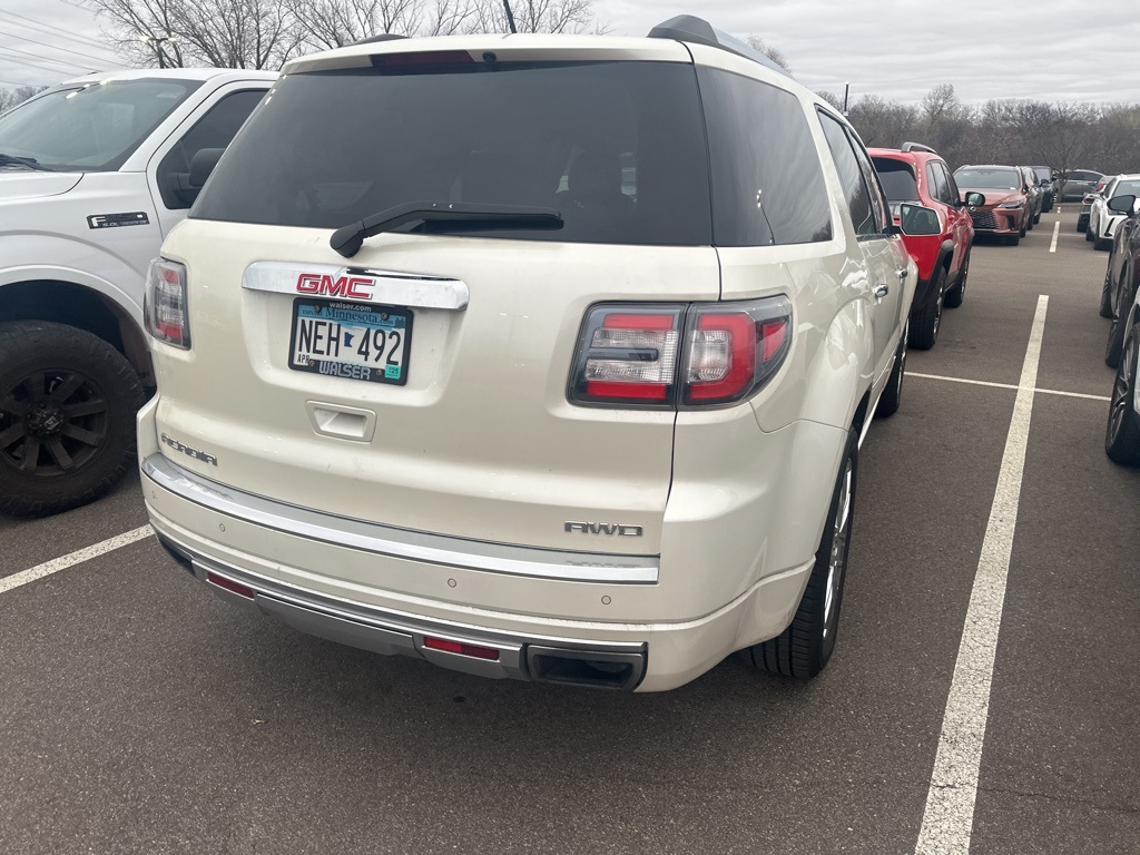 2015 GMC Acadia Denali 8