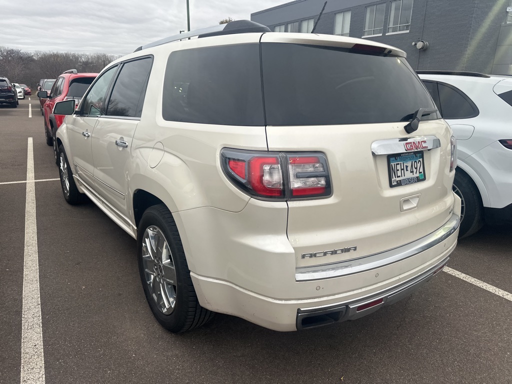 2015 GMC Acadia Denali 13