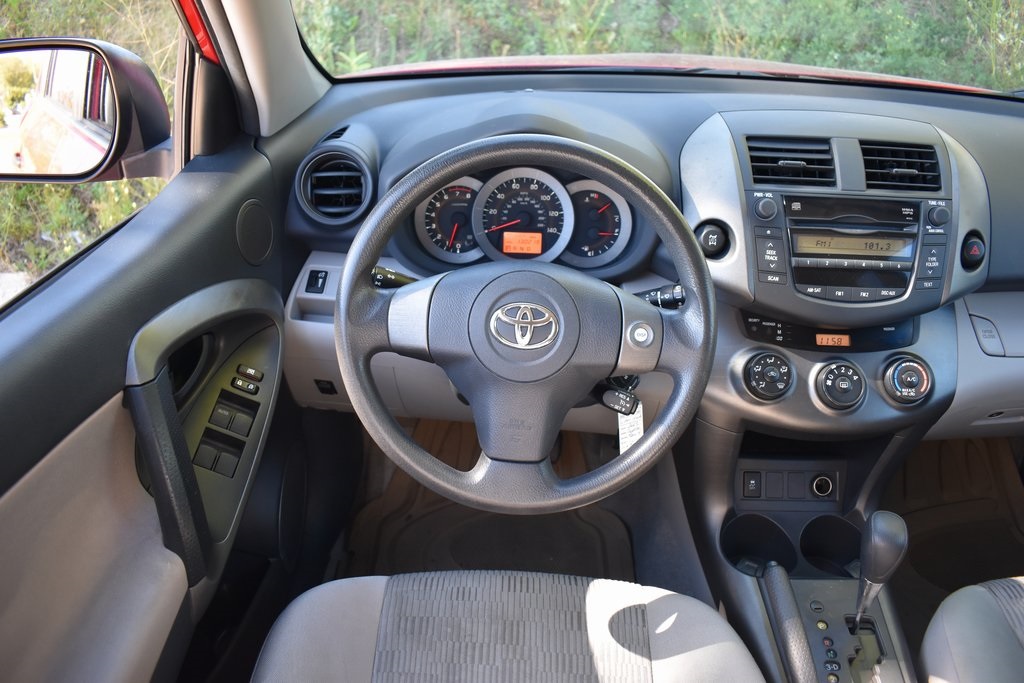 2009 Toyota RAV4 Base 6