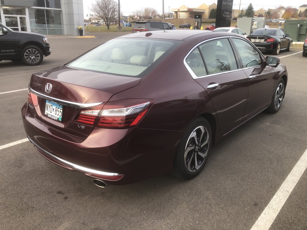 2016 Honda Accord EX-L 8