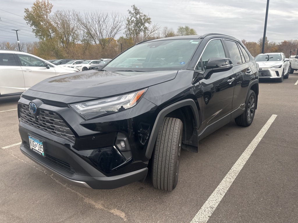 2023 Toyota RAV4 Hybrid Limited 3