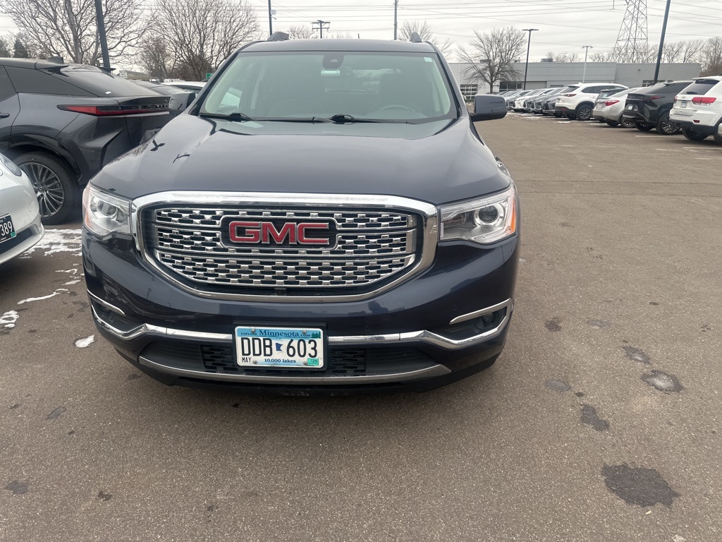 2019 GMC Acadia Denali 2