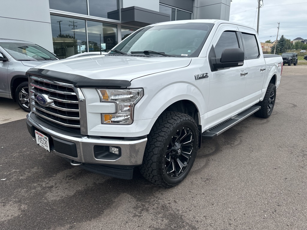 2017 Ford F-150 XLT 1