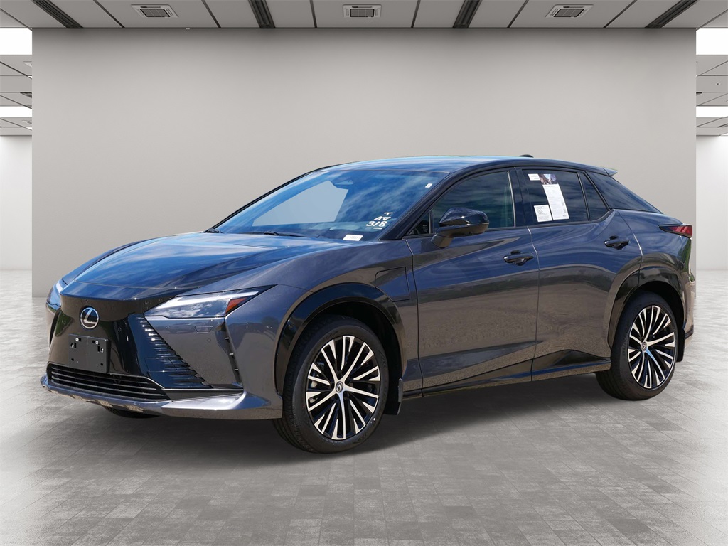 2024 Lexus RZ 450e Premium 2