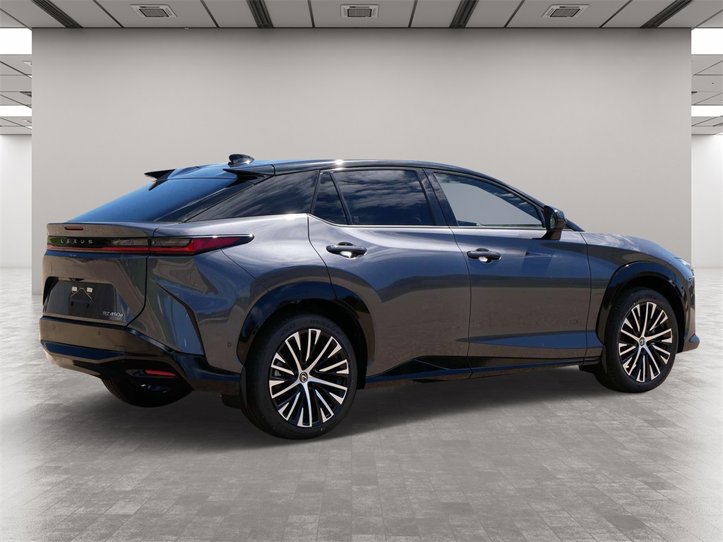 2024 Lexus RZ 450e Premium 5